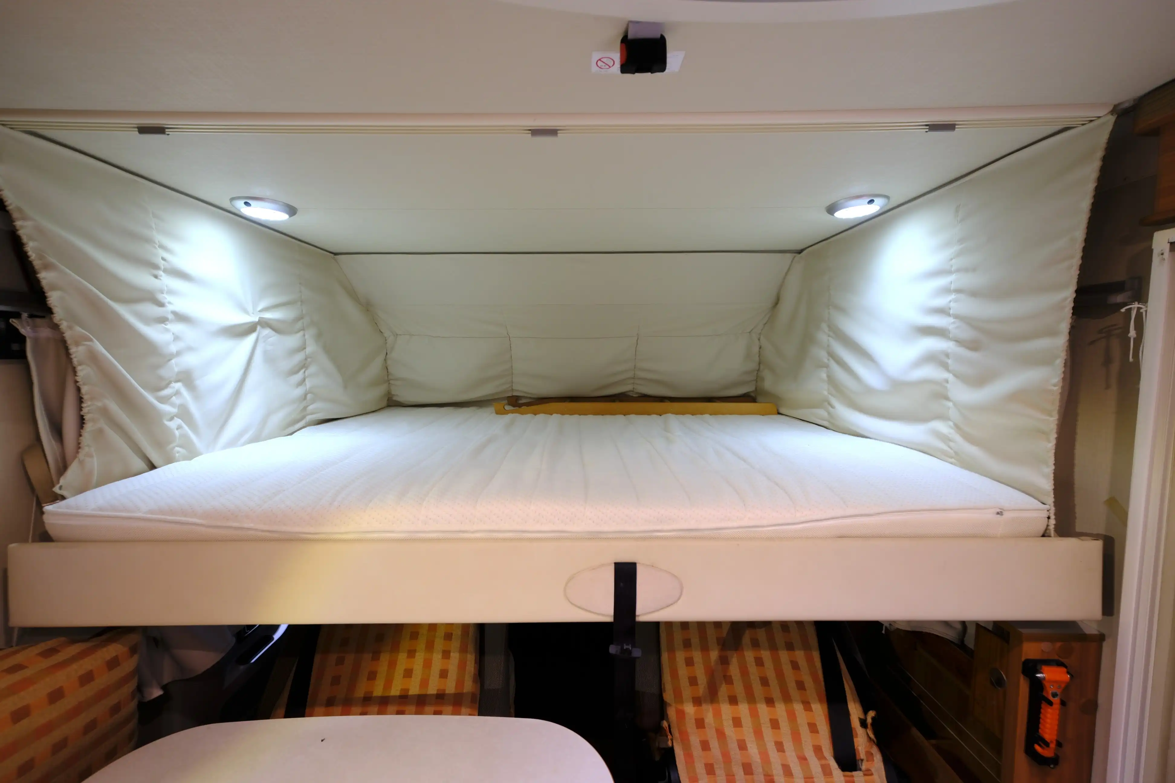 HYMER-ERIBA Exsis-I 588